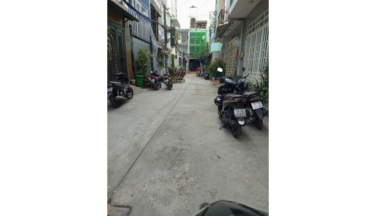 GẦN CHỢ GÒ XOÀI 1/ RA MẶT TIỀN - HẺM XE TẢI THÔNG - 40M2 - 3 TẦNG - NHỈNH 4T